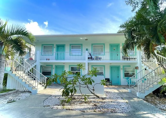 2bd 1ba Sunset 4 3mins To Beach! Clearwater Beach