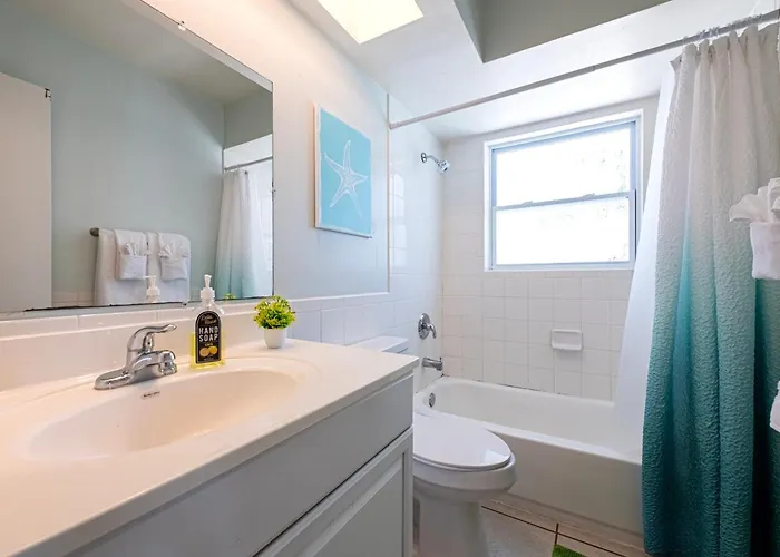 2bd 1ba Sunset 4 3mins To Beach! Apartment *