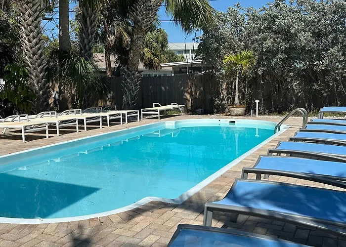 2bd 1ba Sunset 4 3mins To Beach! Apartment Clearwater Beach