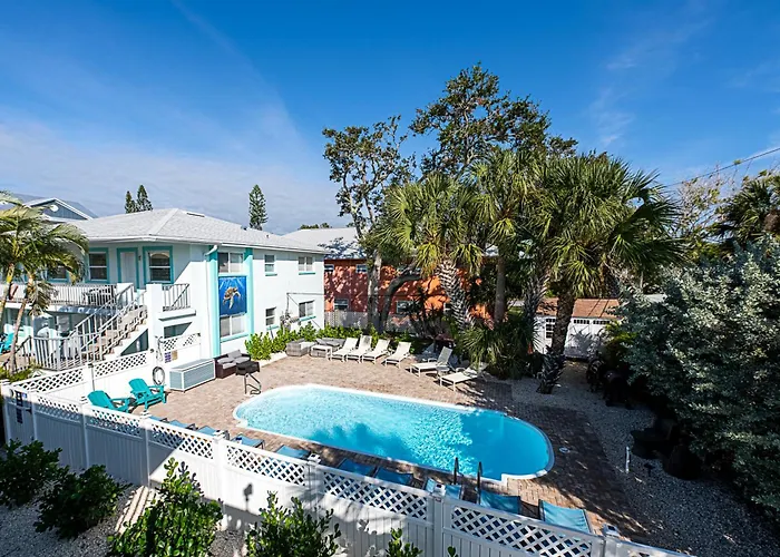2bd 1ba Sunset 4 3mins To Beach! Clearwater Beach