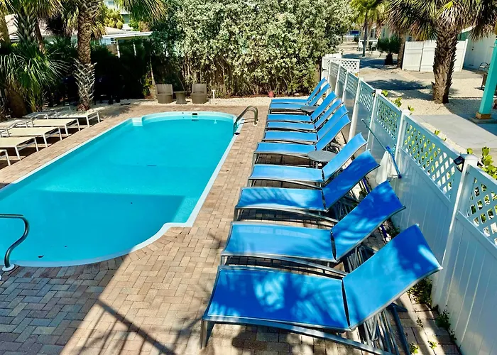 Apartment 2bd 1ba Sunset 4 3mins To Beach!